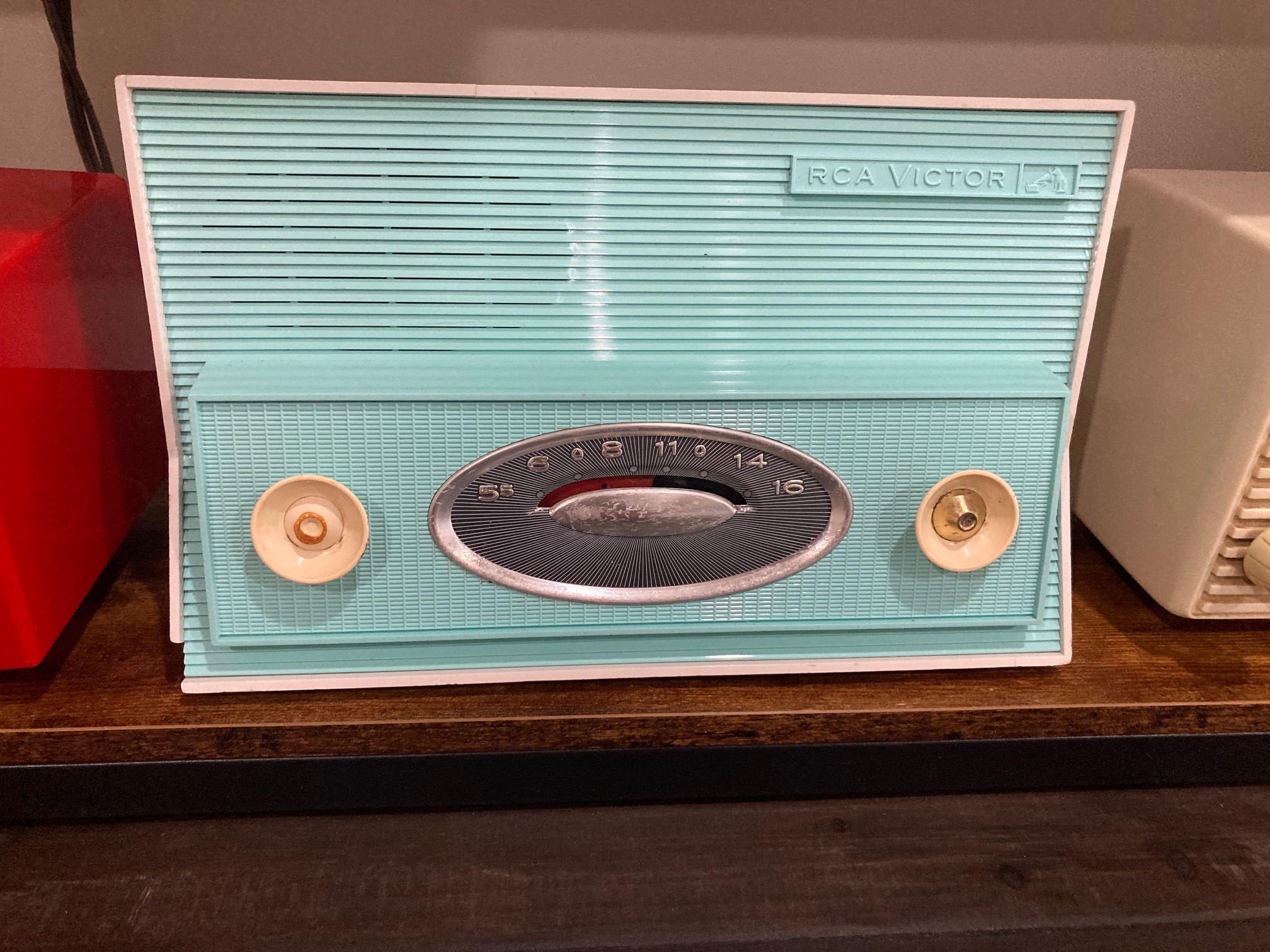 1957 RCA Victor Model 1-RA-55, Turquoise and White